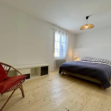 Maison Rénovée 2024 à 2 Pas De La – 8 Couchages, Wifi, Terrasse, Proche Pistes Cyclables - Fr-1-246a-283 * Dolus d'Oléron