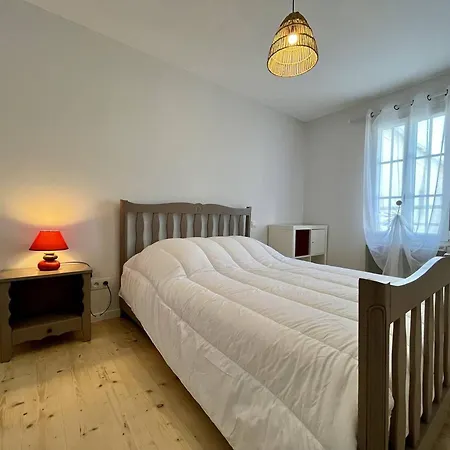 Maison Rénovée 2024 à 2 Pas De La – 8 Couchages, Wifi, Terrasse, Proche Pistes Cyclables - Fr-1-246a-283