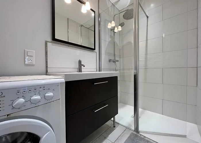 Maison Rénovée 2024 à 2 Pas De La – 8 Couchages, Wifi, Terrasse, Proche Pistes Cyclables - Fr-1-246a-283 Сasa de vacaciones